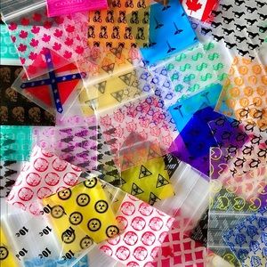 Apple 200 Bags 50+ Design Mix Choose Size